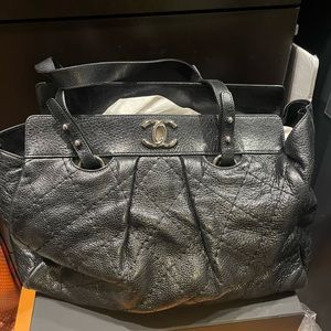 Chanel Shopper tote
